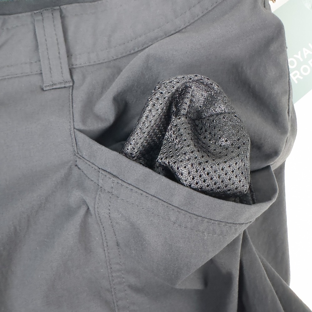 Royal Robbins Discovery Bermuda Shorts Womens 16 Black Nylon Hiking Outdoors - Picture 12 of 16